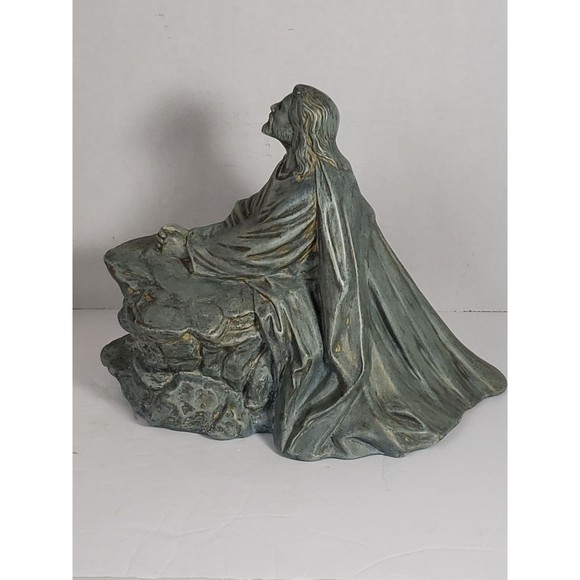 VTG Lasting Devotion: Retro Brody Figurine of Jesus in Contemplation Prayer - Picture 5 of 11